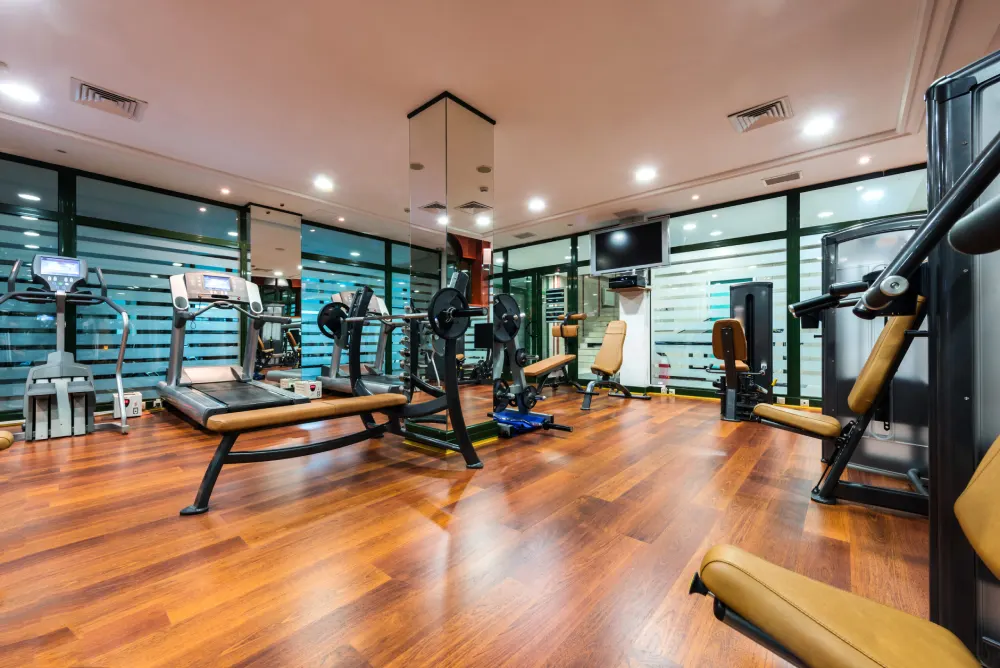 Commercial gym flooring Dubai for fitness clubs