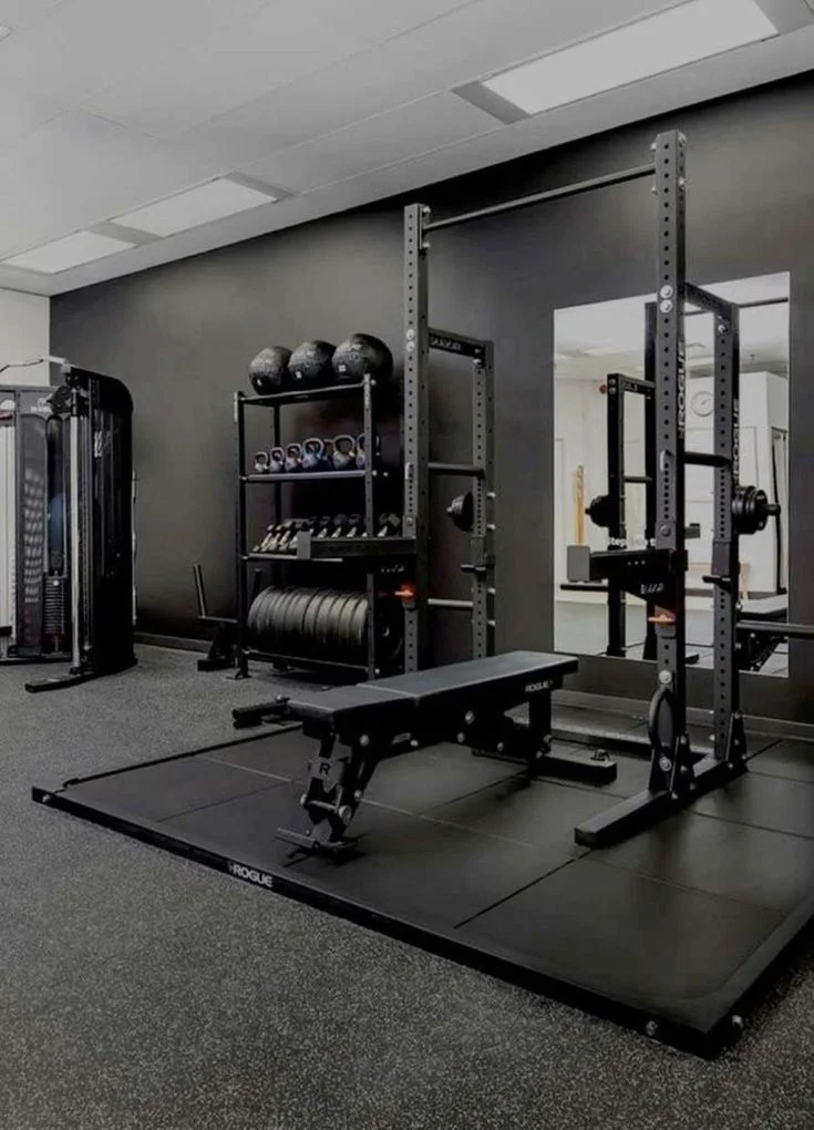 Shock-absorbing residential gym flooring Dubai for injury prevention